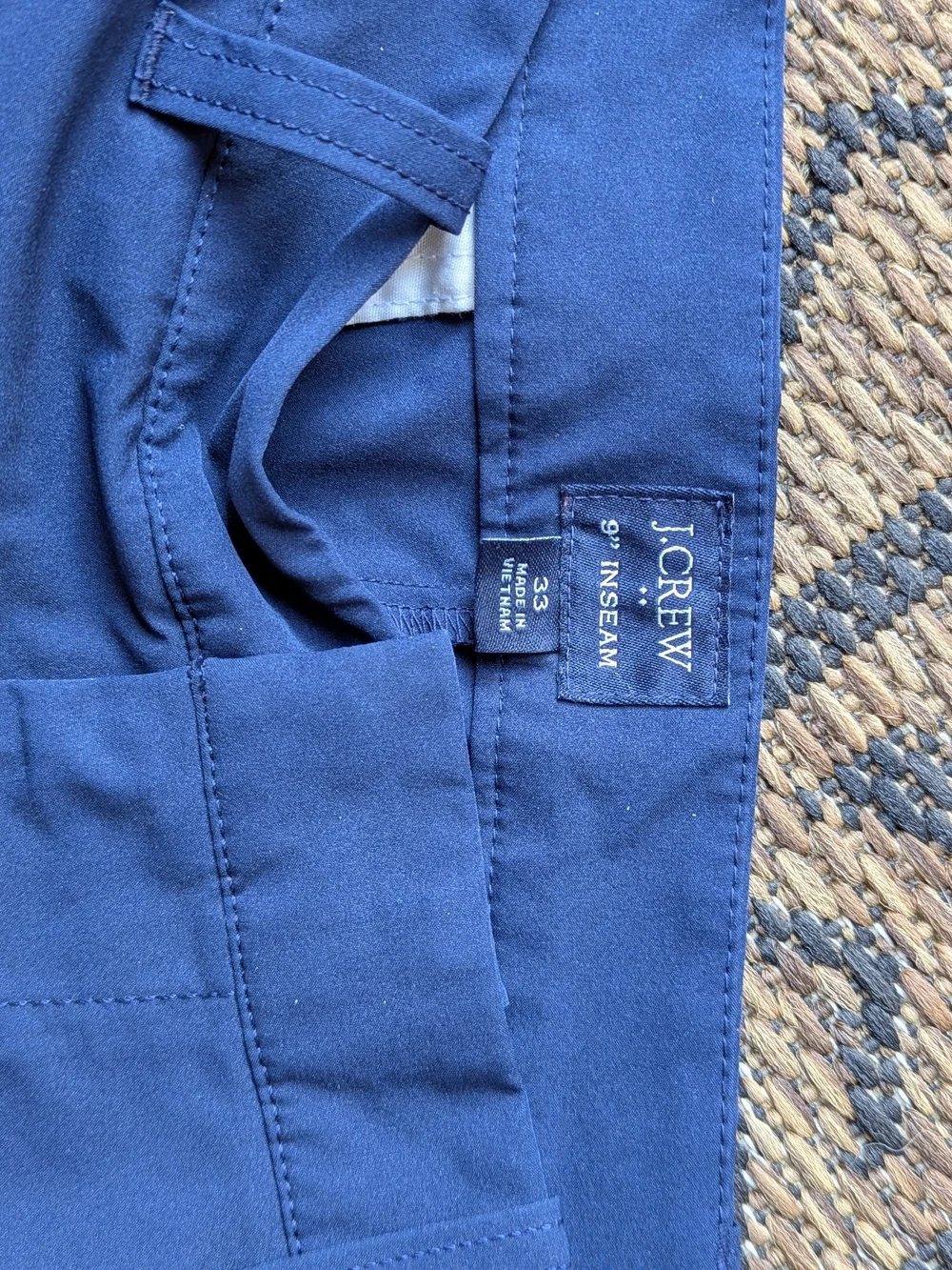 J. Crew Men’s Navy Flat-Front  Shorts Size 33